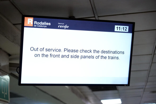 Rodalia continua sense solucionar la incidència en el servei de megafonia i informació en algunes estacions