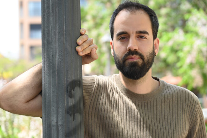 Alexis Lara: “La ideologia conspiranoica fa que eixes persones creguen que són especials”