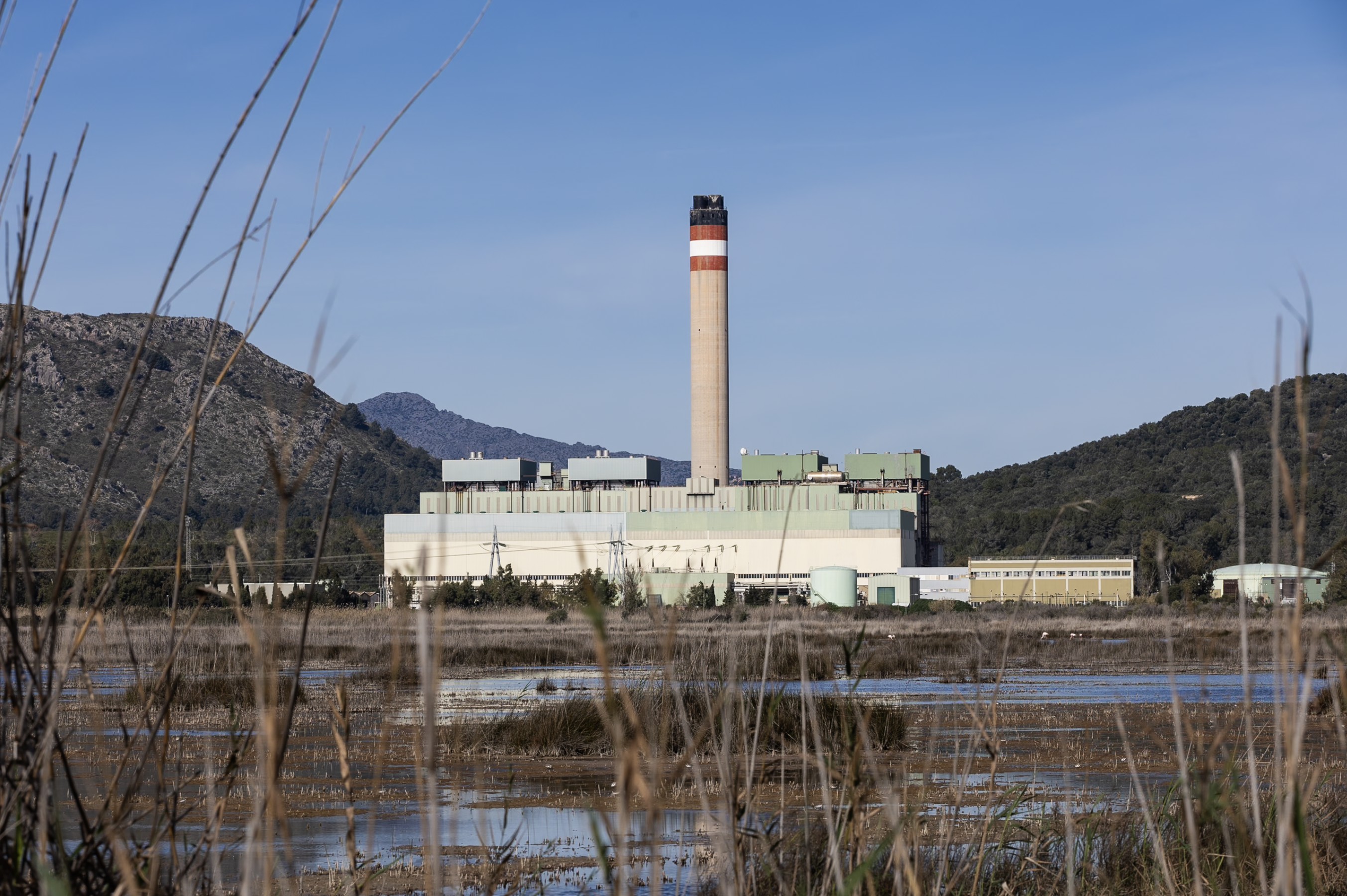 Central tèrmica del Murterar, a Mallorca (fotografia: Martí Gelabert).