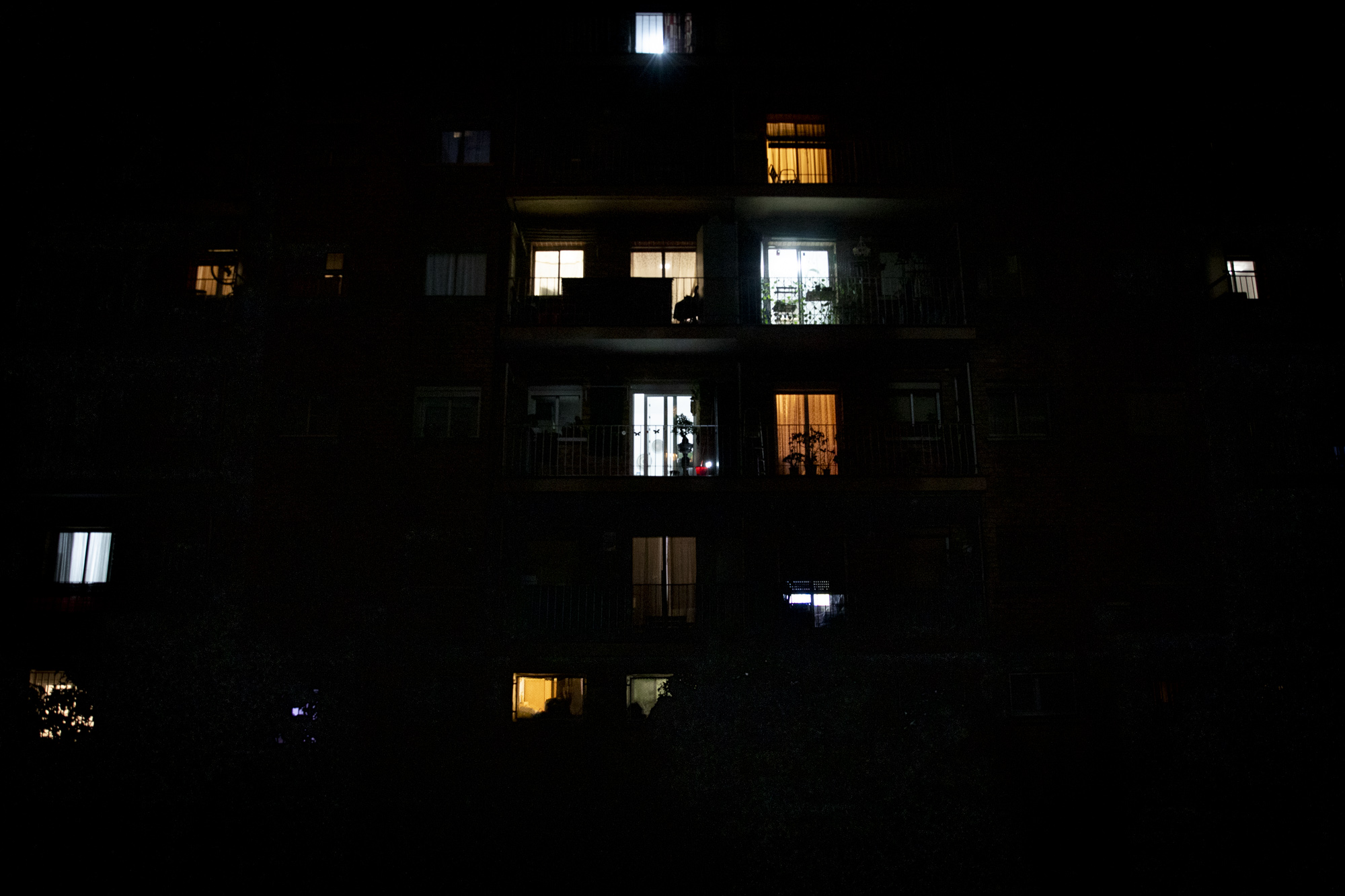 Una imatge de l'apagada de dilluns (fotografia: Albert Salamé).