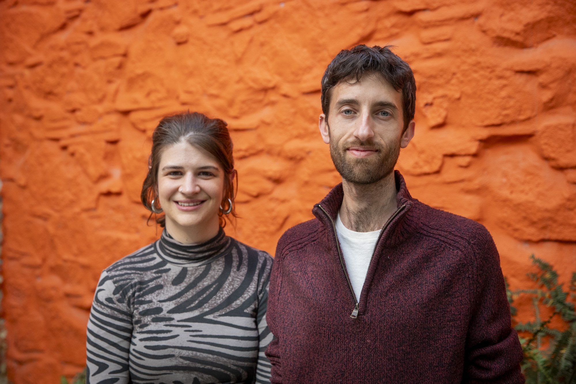 Núria Alcaraz i Adrià Font, en un moment de l'entrevista (fotografia: Albert Salamé).