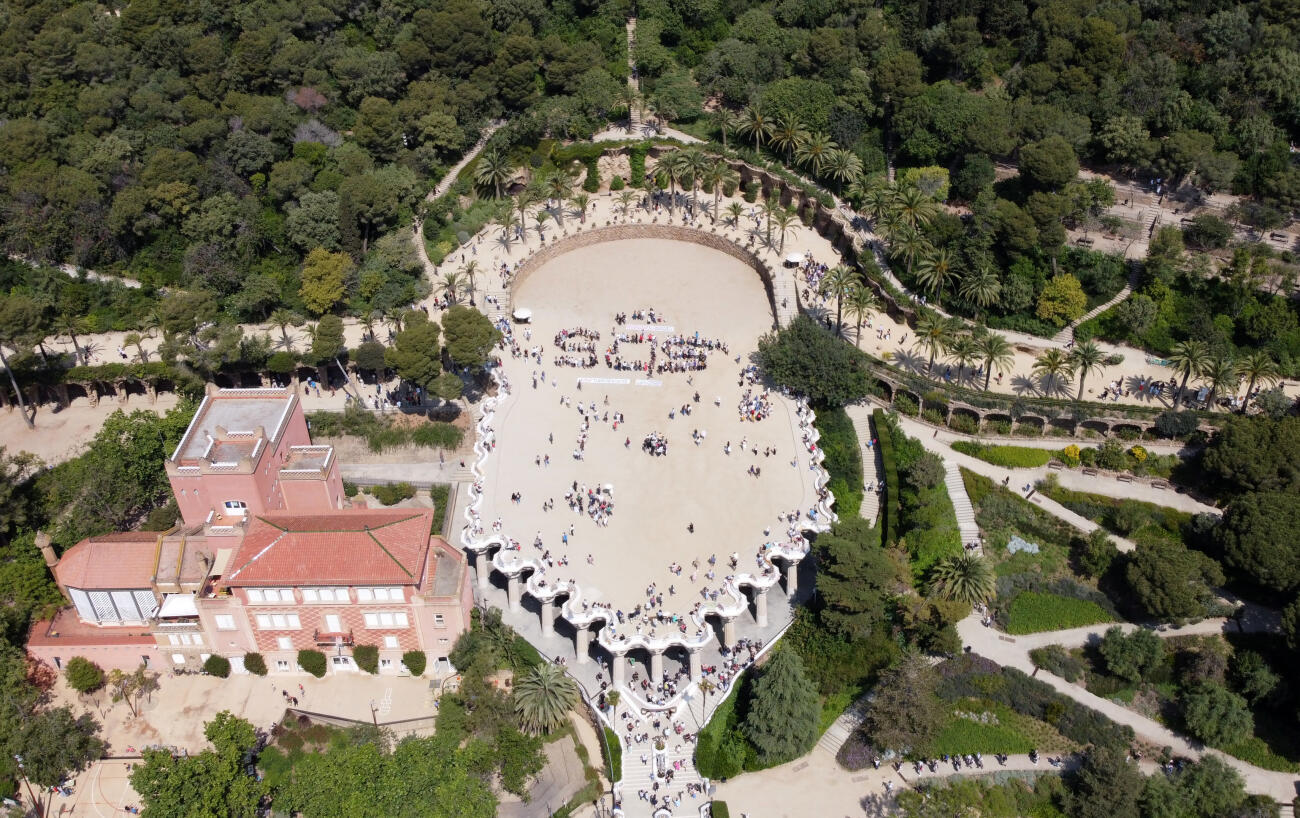Un moment de la protesta (fotografia: Plataforma Recuperem el Park Güell).