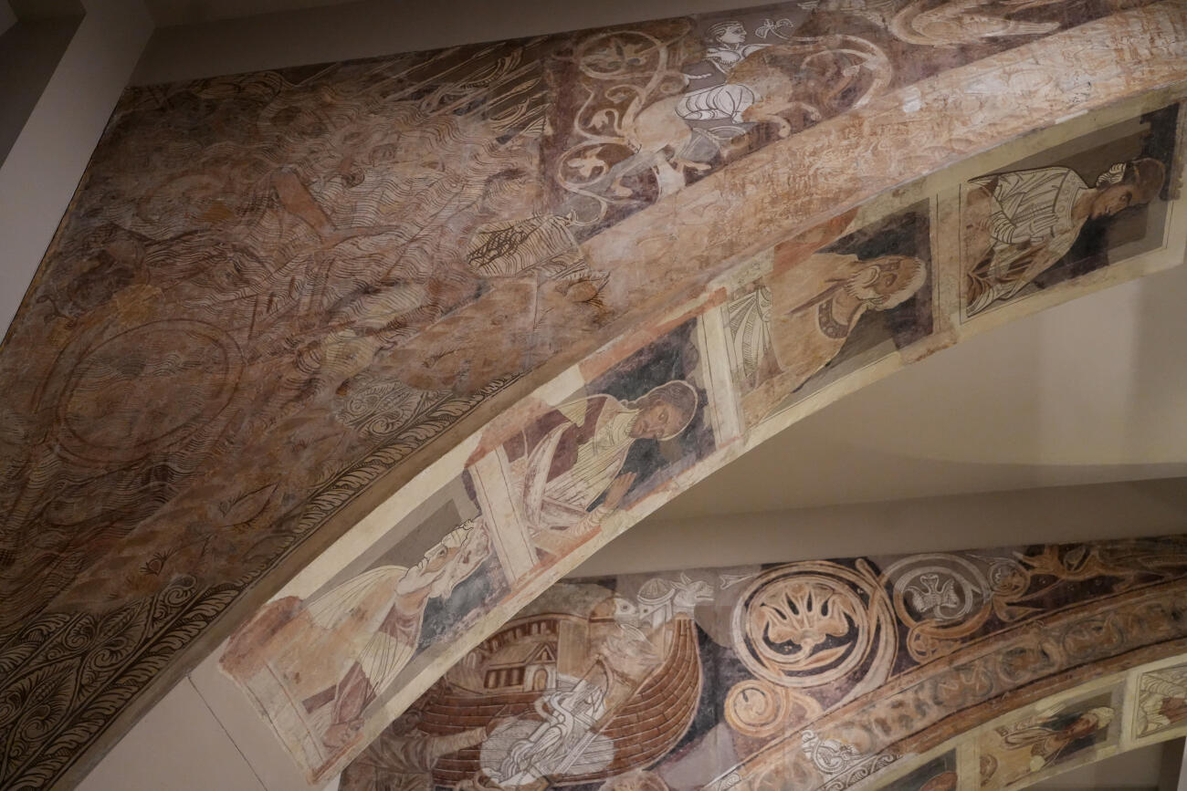 La Generalitat es doblega a l'Aragó i posa en perill les pintures de Sixena