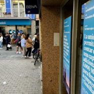 Jo pago i tu guanyes: nou rècord de beneficis a la banca
