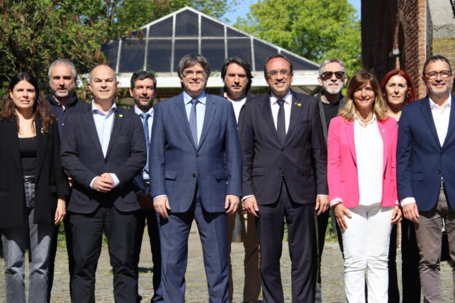 Puigdemont convoca el grup parlamentari de Junts a Waterloo el 15 i 16 de setembre