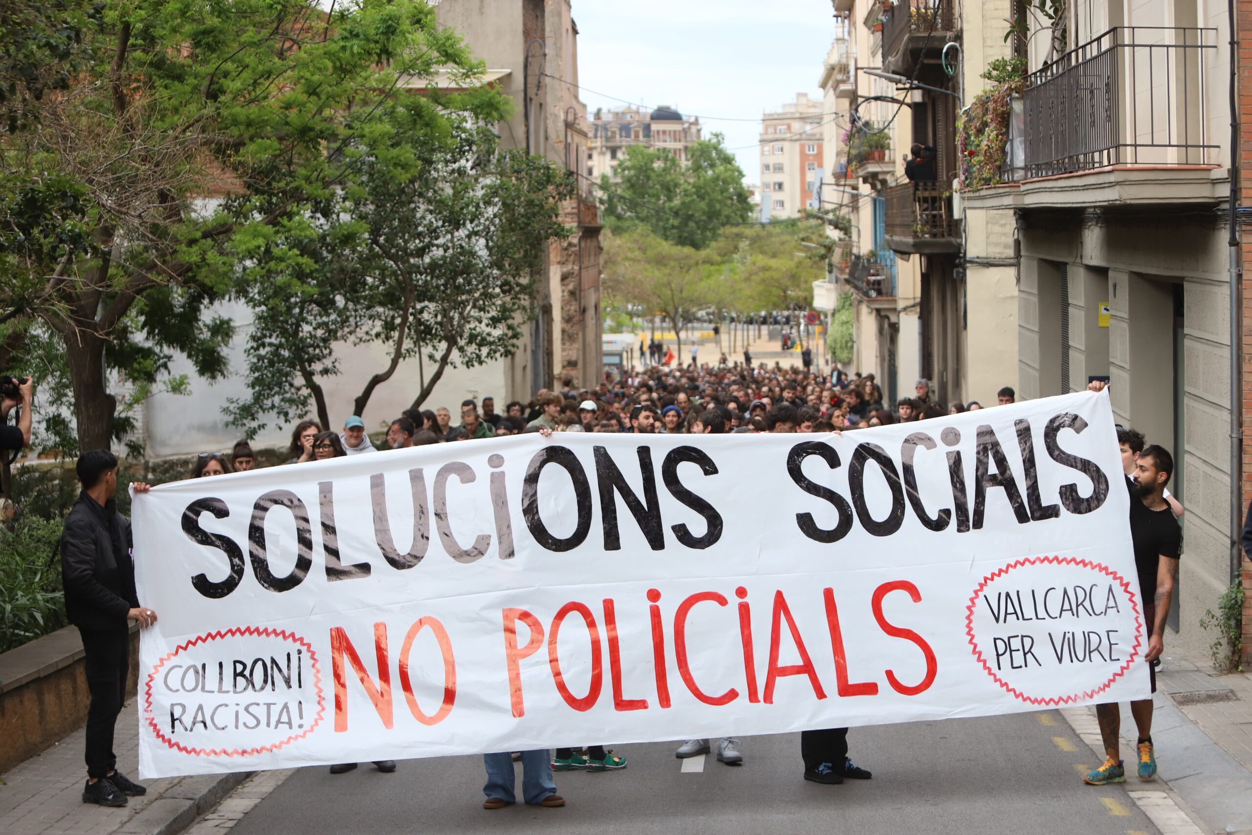 Un moment de la protesta (fotografia: Albert Salamé).