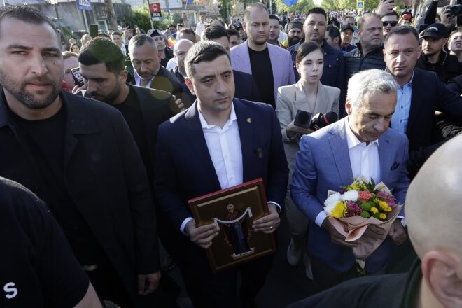 L’extrema dreta torna vèncer a Romania, segons els primers sondatges