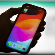 Traïció o mesura inevitable? Meta trenca el tabú i mostrarà anuncis a WhatsApp