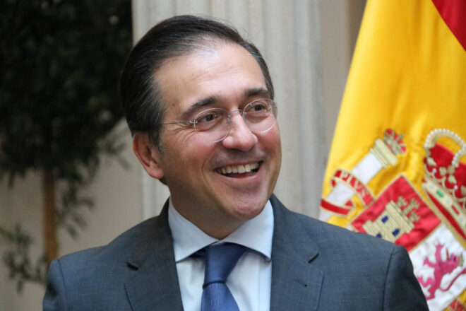 El govern espanyol envia una nova proposta per mirar de superar el recel contra l’oficialitat del català