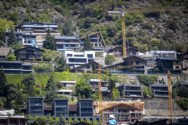 “Hi ha gent que viu amb por”: nova mobilització a Andorra pel dret de l’habitatge
