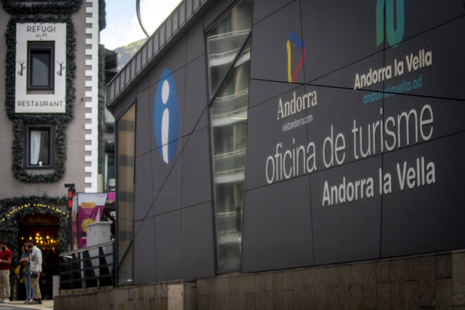 Andorra simplifica els tràmits fiscals per als temporers en plena crisi per l’Entry/Exit