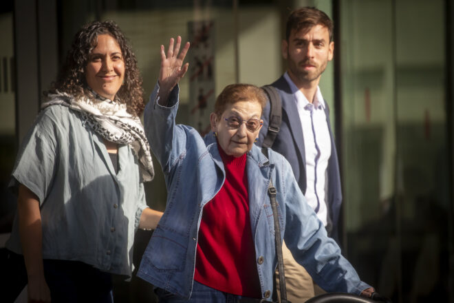 Irídia i Òmnium proven de reobrir el cas de les tortures a les germanes Serra