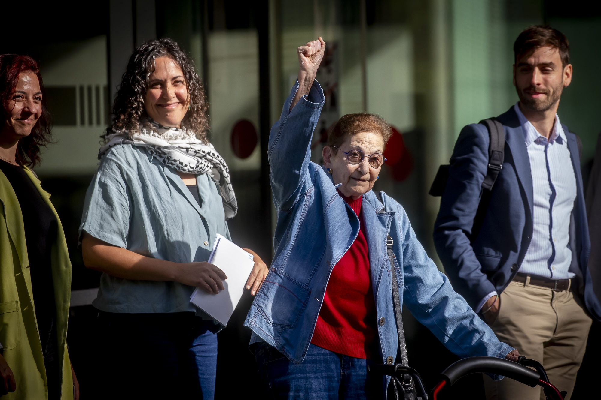 Blanca Serra ahir, després d'eixir de declarar (fotografia: Albert Salamé).
