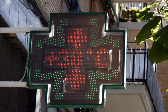 Matinada infernal amb registres de 38 graus al sud del Pa&iacute;s Valenci&agrave;