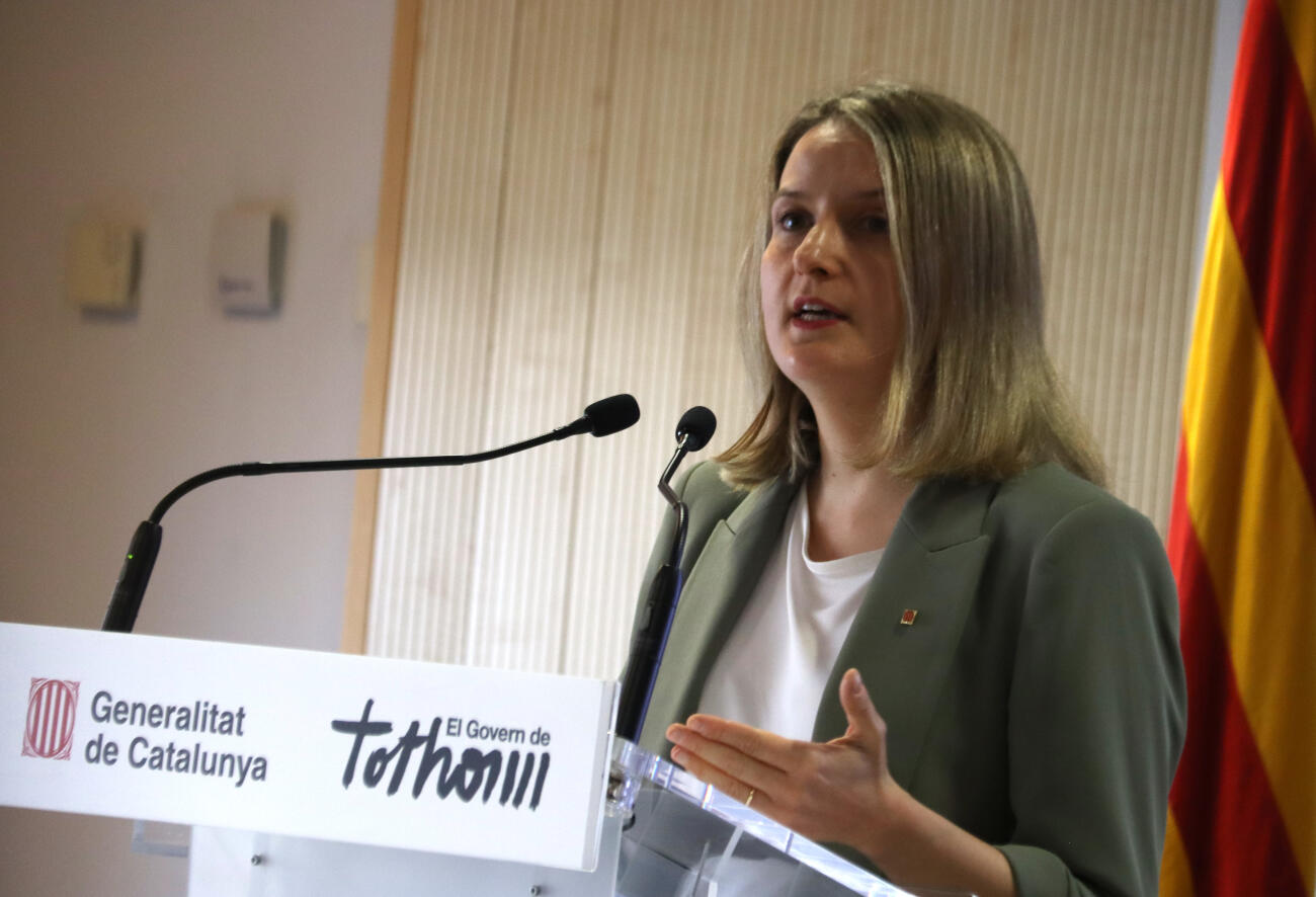 La consellera de Drets Socials i Inclusió, Mònica Martínez Bravo, en la compareixença d'aquest dilluns