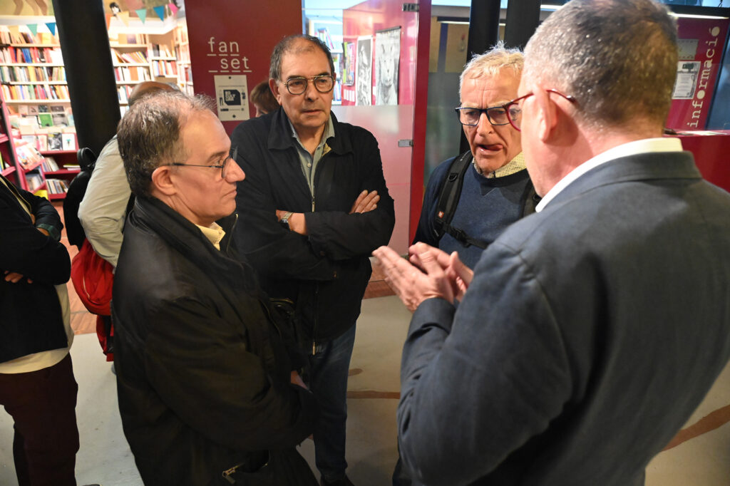 VilaWeb