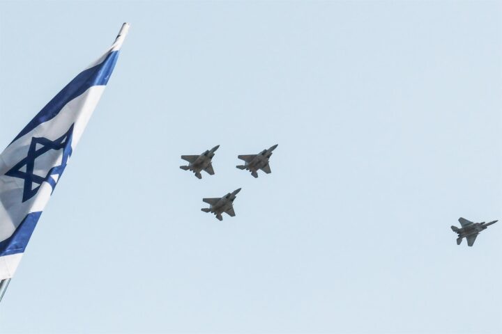 Avions militars israelians (fotografia: Europa Press / Contacto / Nir Alon).
