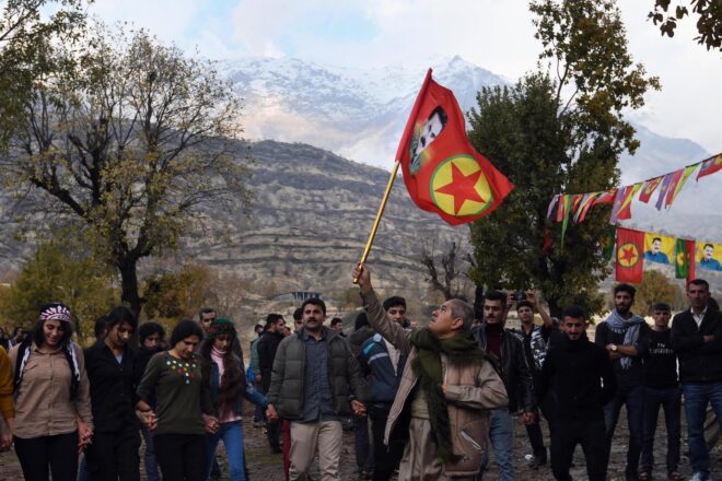Què significa el desarmament del PKK per al nord i l’est de Síria?