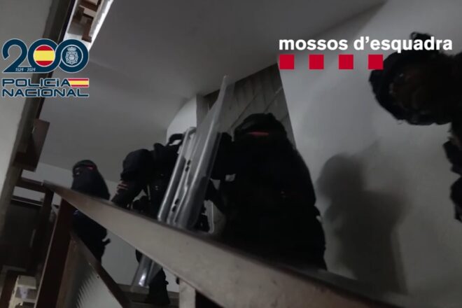 Tres detinguts en una operació contra el gihadisme a Castelldefels i Montcada i Reixac