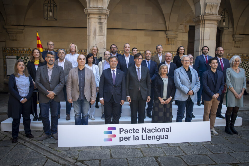 L’ambició suprimida d’Illa, el gran problema del Pacte per la Llengua