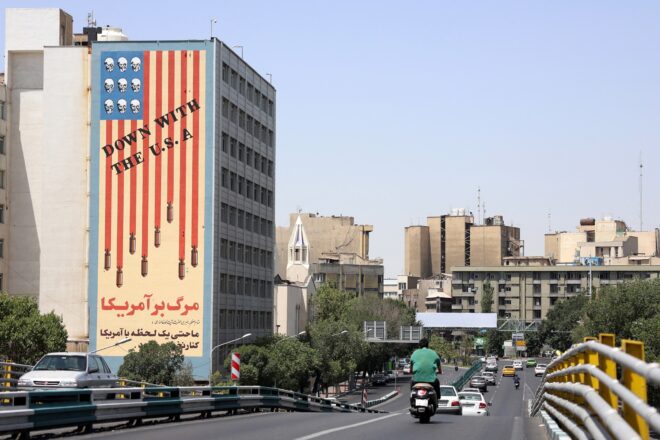 Com, i on, podria atacar l’Iran les bases dels Estats Units en els països del Llevant