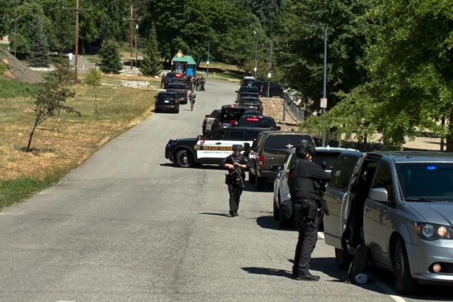 Troben mort el tirador que ha assassinat dos bombers en una emboscada a Idaho