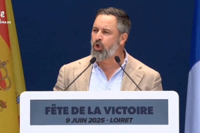 [VÍDEO] La ganyota de Marine Le Pen quan sent el francès macarrònic de Santiago Abascal