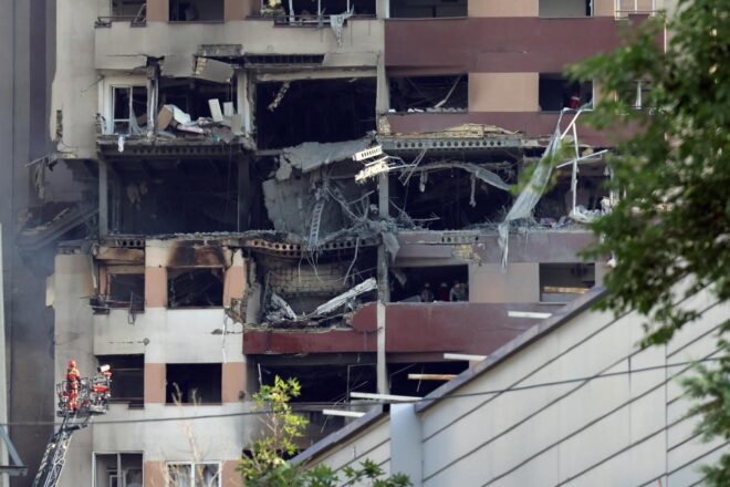 Israel reprèn els bombardaments contra l’Iran