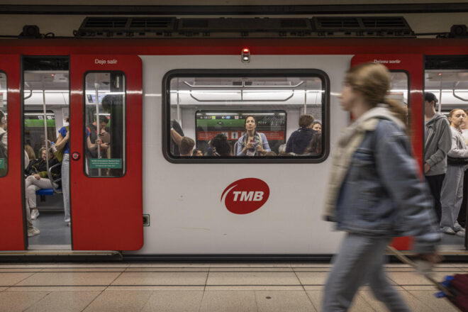 El personal de seguretat del metro de Barcelona començarà demà una vaga indefinida