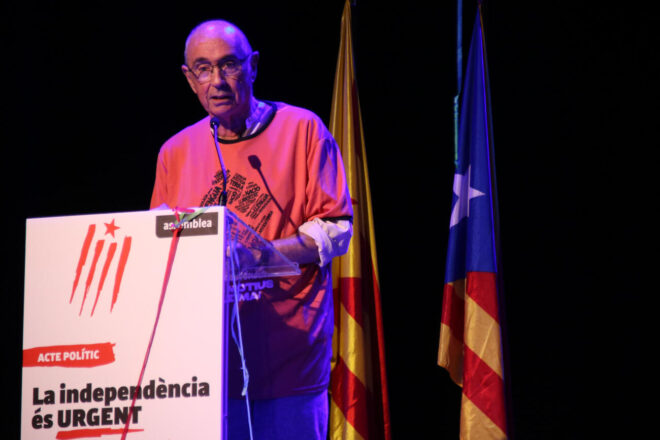 L’ANC denuncia “un any d’espanyolització” i “fum” del govern Illa