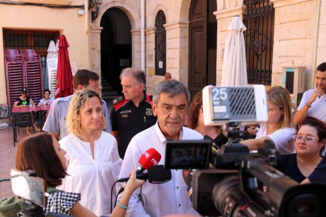 Xerta vol un informe sobre “el descontrol” del foc de Paüls i el retard en demanar ajuda a l’UME
