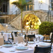 Candlelight: nom anglès, cuina francesa i ànima catalana d’un restaurant de què sentirem parlar