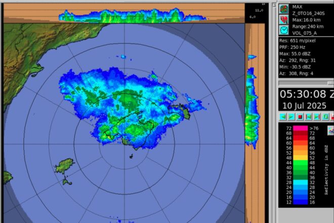 Les tempestes intenses compliquen el trànsit aeri a Mallorca i Menorca
