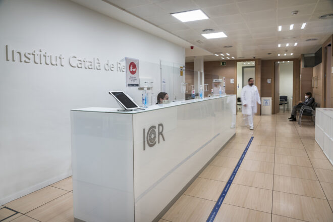 Una pacient denuncia que un metge de l’ICR la va fer fora per parlar en català i va haver d’esperar hores a ser atesa