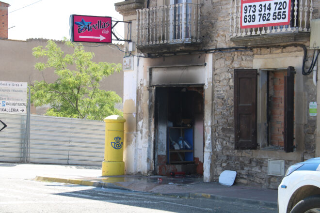 Dos morts i sis ferits en un incendi en un club nocturn a Bellpuig