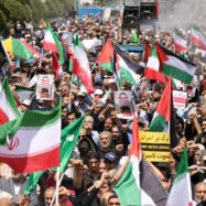 El règim iranià recorre a una nova estratègia per a aferrar-se al poder: relegar la religió a un segon pla