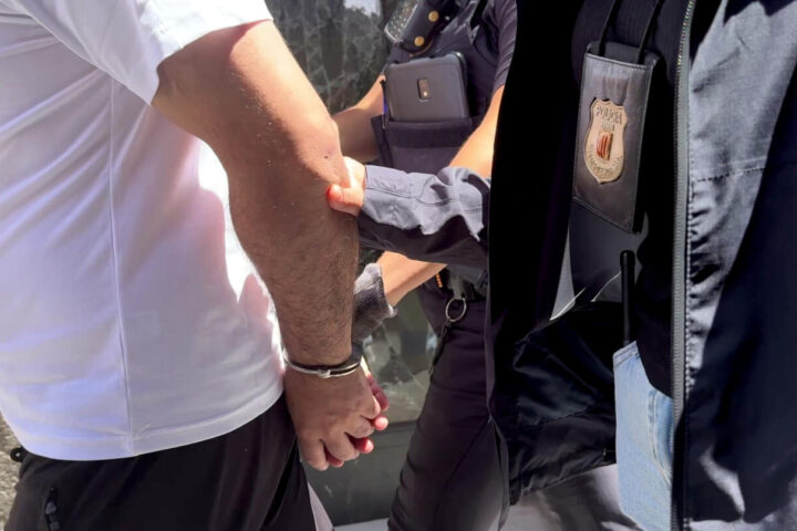 Imatge d'arxiu d'una detenció.