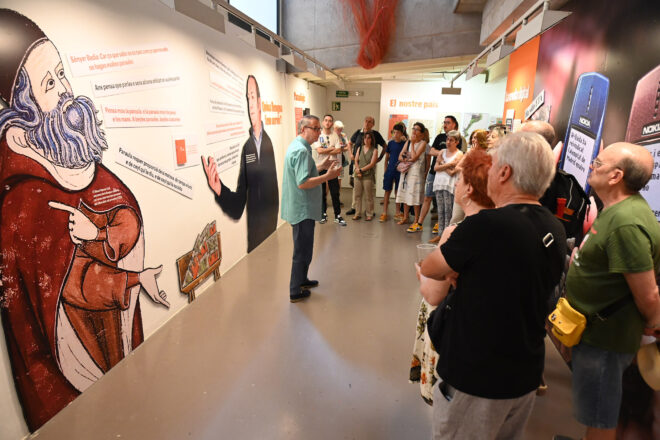 Últims dies per visitar a València l’exposició pels trenta anys de VilaWeb