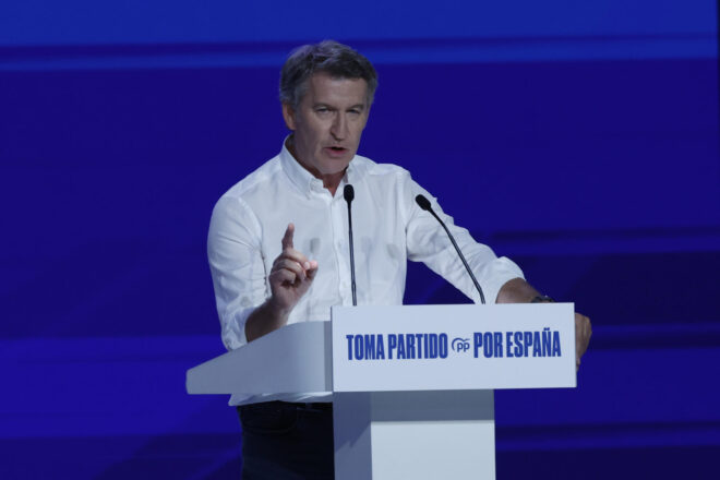 Feijóo aprofita la feblesa del PSOE per posicionar-se com a presidenciable