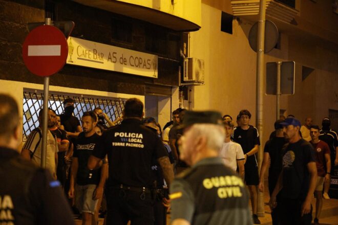 Vuit detinguts i cinc ferits en els aldarulls d’escamots ultres a Torre Pacheco
