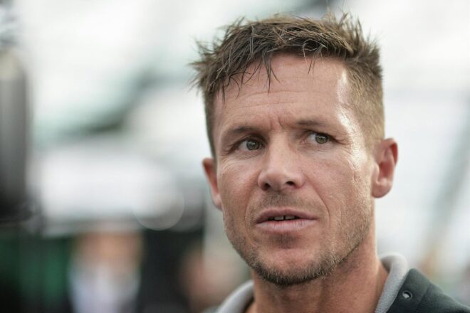 L’altra cara extrema de Felix Baumgartner: simpatitzant ultra i partidari d’una “dictadura moderada”