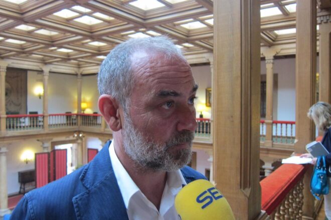 S’ha mort Xuan Bello, veu essencial de la literatura en asturià