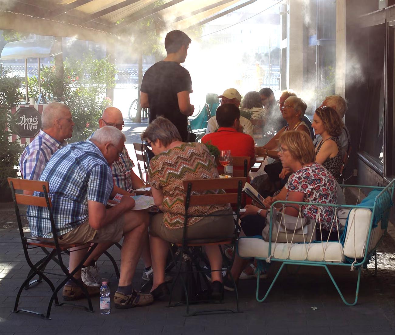 Les onades de calor seran com més vagi més freqüents i la gent gran en serà la gran damnificada (fotografia: János Venczák/Unsplash).