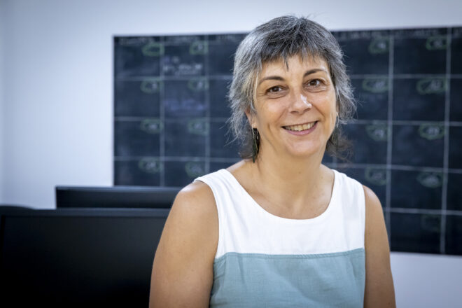 Rita Grané: “Hi ha joves que estudien i viuen al carrer. Quin model de societat creem?”