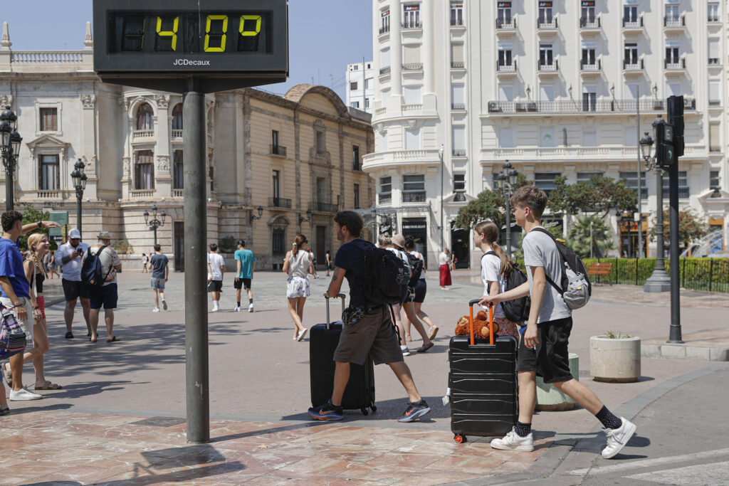 Un juliol excepcional als Països Catalans amb temperatures altes i rècords de calor