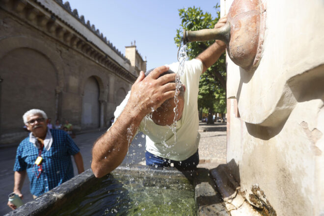 De Galícia a Gaza, l’onada de calor continua castigant Europa i l’àrea mediterrània