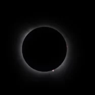 “Poden venir un milió de persones”: pobles sencers llogats i preus pels núvols un any abans del gran eclipsi