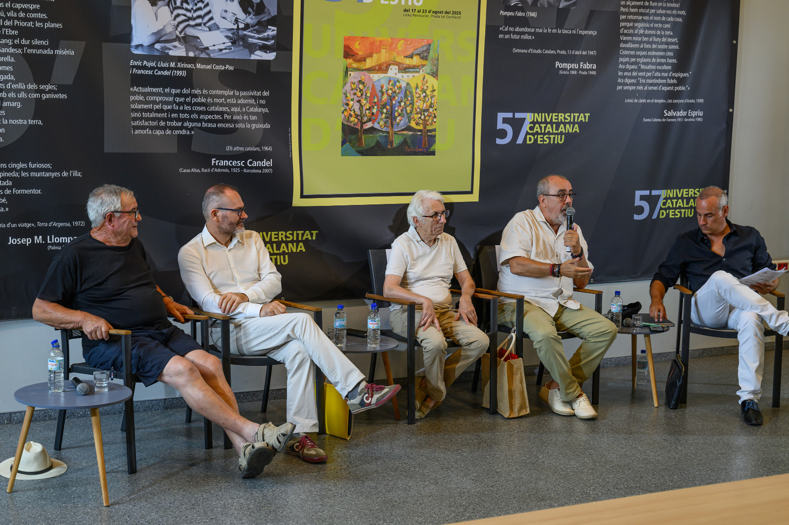D'esquerra a dreta: Joan Lluís Salies (batlle de Tarerac), Josep Costa (jurista), Pere Manzanares (tinent de batlle d’Elna), Nicolas Garcia (batlle d’Elna) i Mateu Pons i Serradeil (advocat).