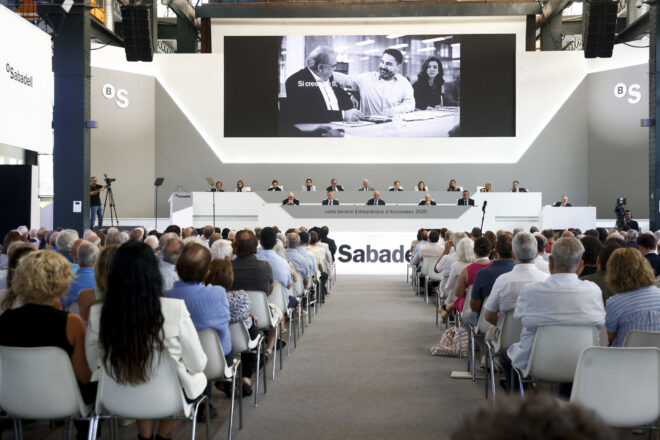 Els accionistes del Sabadell diuen que ja estan bé com estan