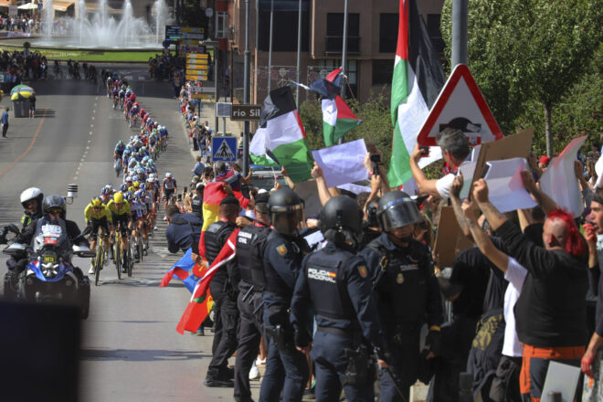 L’Audiència espanyola investiga per delicte d’odi els promotors de les protestes contra l’equip israelià a la Vuelta